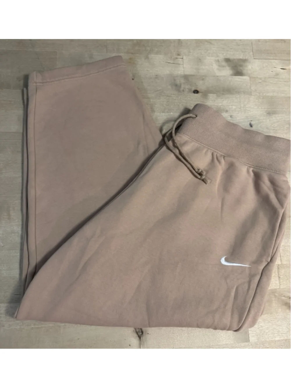 Nike Fleece High-Waisted Joggers Womens Sz XL Tan Ankle Sweatpant